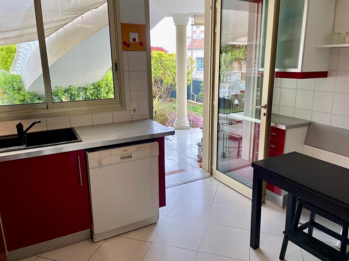 Rez De Jardin De 65M2 Dans Villa A Nice Exterior foto